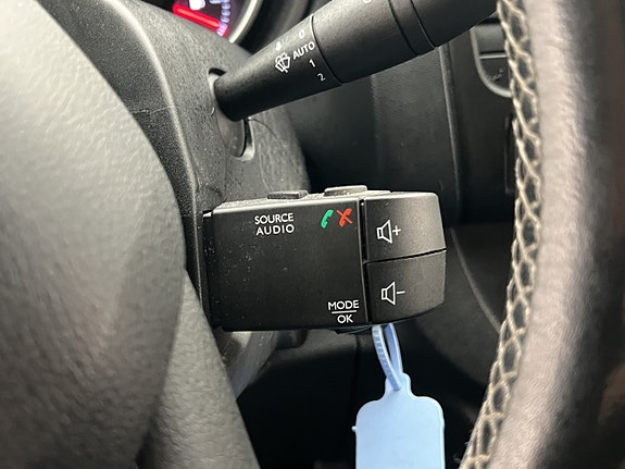 Nissan NV300 22 of 30