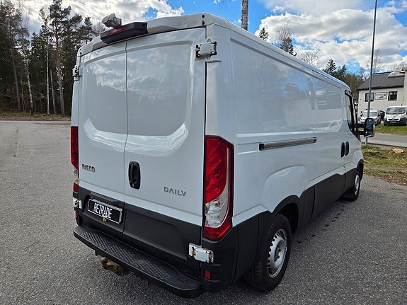 Iveco 35-170 3 of 5