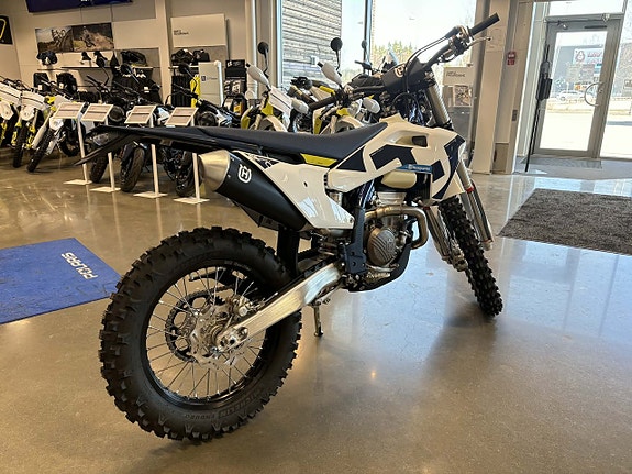 Husqvarna FE 350 3 of 3