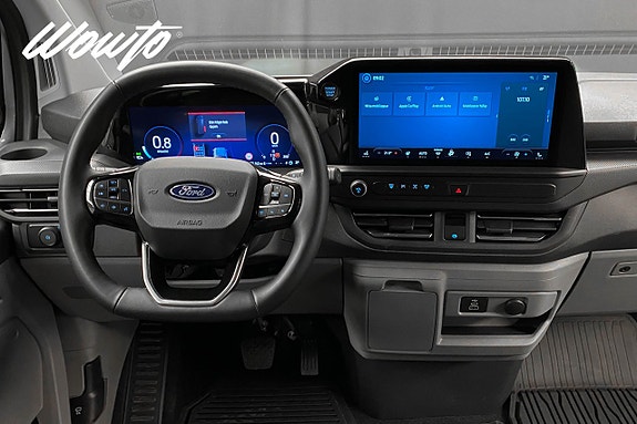 Ford Transit Custom 18 of 22