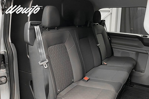 Ford Transit Custom 11 of 22