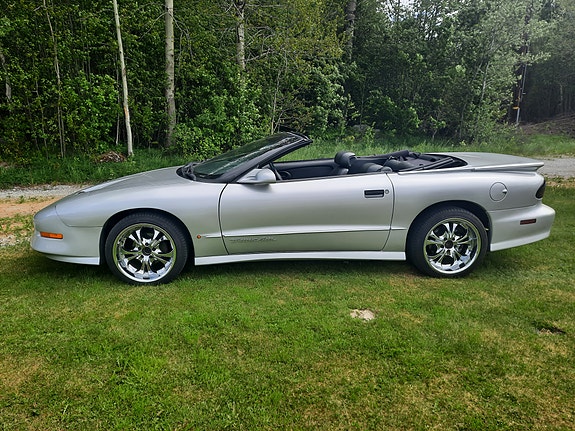 Pontiac Trans Am 2 of 11