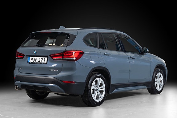 BMW X1 2 of 5