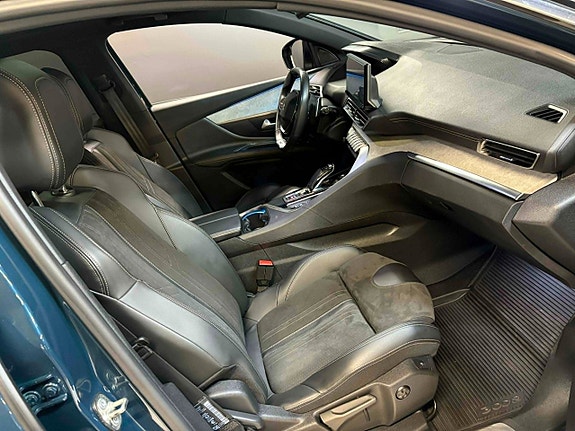 Peugeot 3008 10 of 18