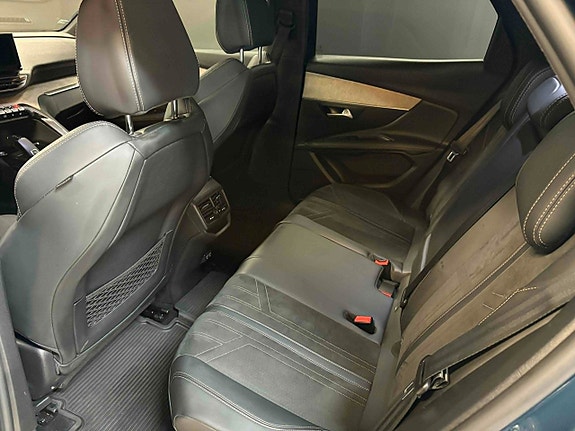 Peugeot 3008 9 of 18