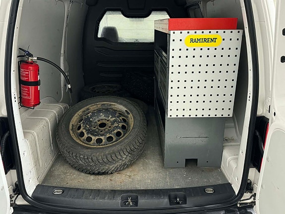 Volkswagen Caddy Maxi 8 of 14