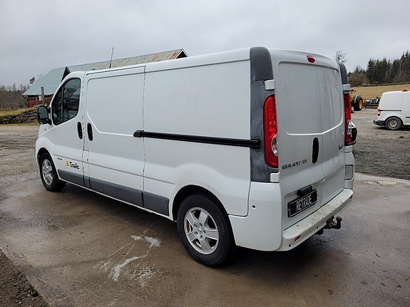 Renault Trafic 4 of 5