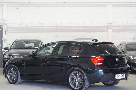 BMW M135i 3 of 5
