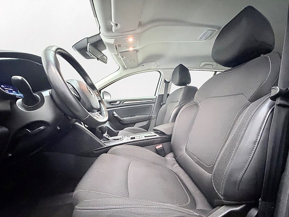 Renault Megane E-Tech 12 of 29