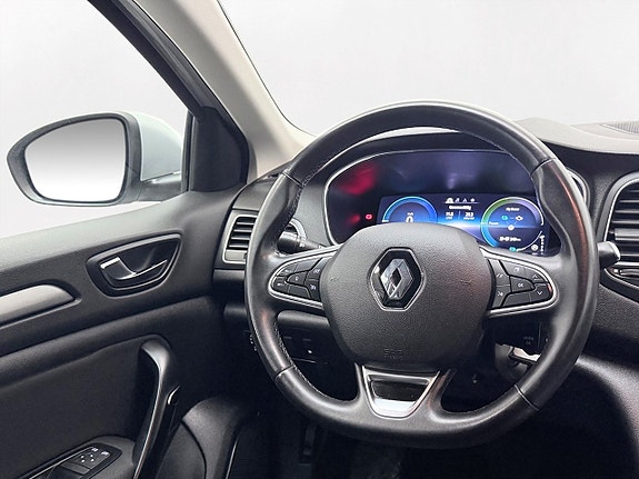 Renault Megane E-Tech 16 of 29