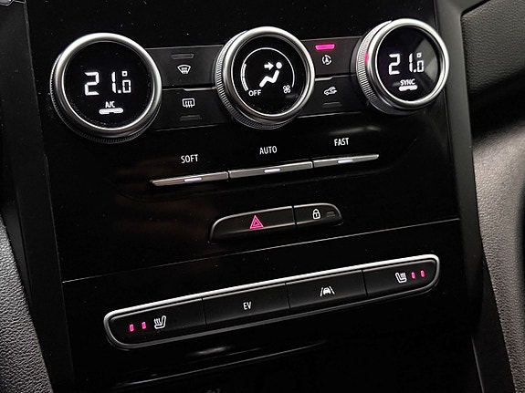 Renault Megane E-Tech 24 of 29