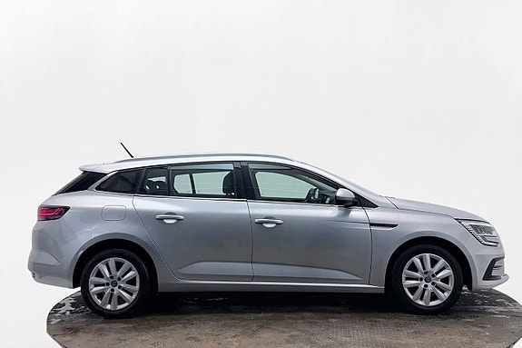 Renault Megane E-Tech 6 of 30