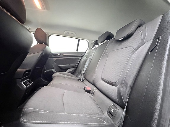 Renault Megane E-Tech 14 of 29