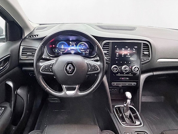 Renault Megane E-Tech 17 of 29