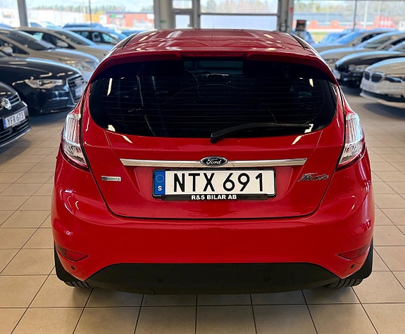 Ford Fiesta 6 of 11