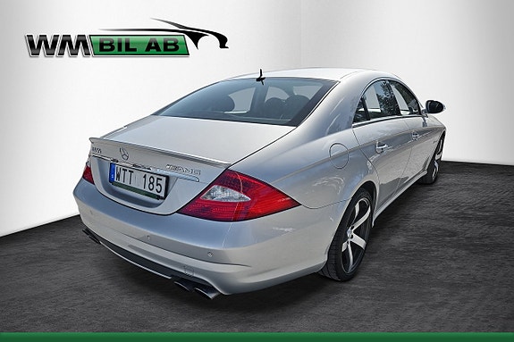 Mercedes-Benz CLS55 3 of 4