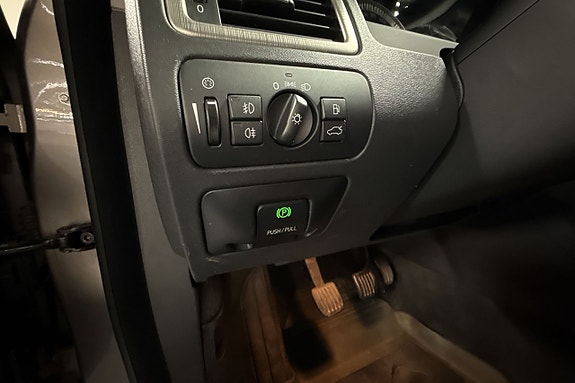 Volvo V70 13 of 25