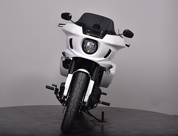 Harley-Davidson Low rider ST SPARA 39 600:- 2 of 16