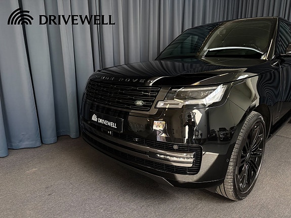 Land Rover Range Rover 21 of 30