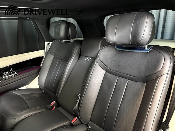 Land Rover Range Rover 10 of 30