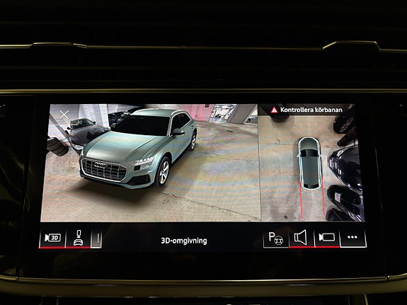 Audi SQ8 15 of 30