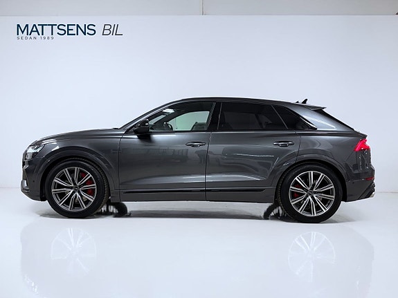 Audi SQ8 3 of 30