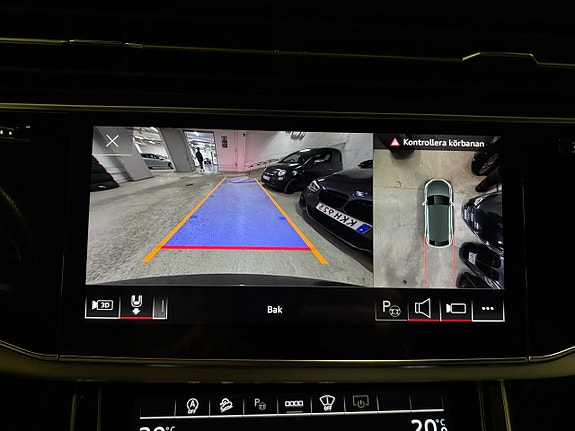 Audi SQ8 16 of 30