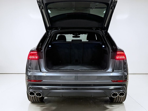 Audi SQ8 23 of 30