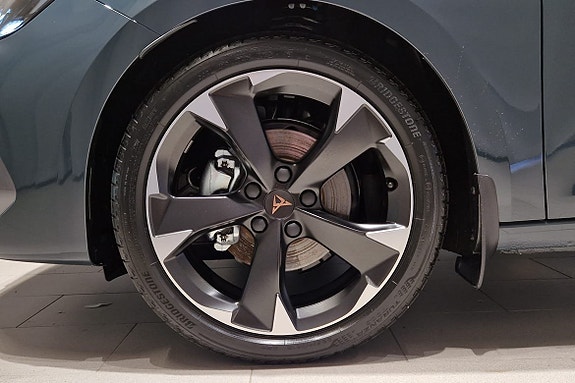 Cupra Leon 15 of 16