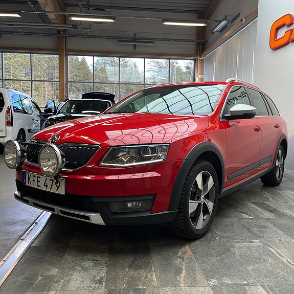 Skoda Octavia Scout 5 of 5