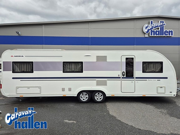 Adria Alpina 763 UK 2 of 27