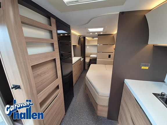 Adria Alpina 763 UK 23 of 27