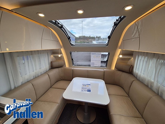 Adria Alpina 763 UK 11 of 27