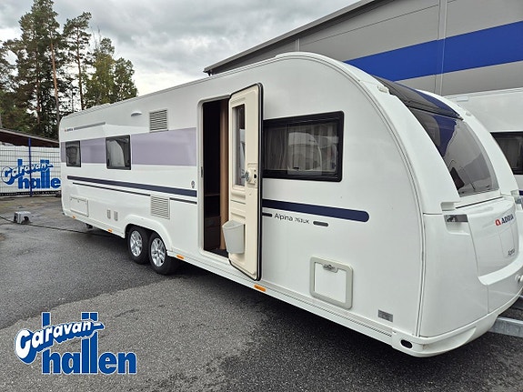 Adria Alpina 763 UK 3 of 27