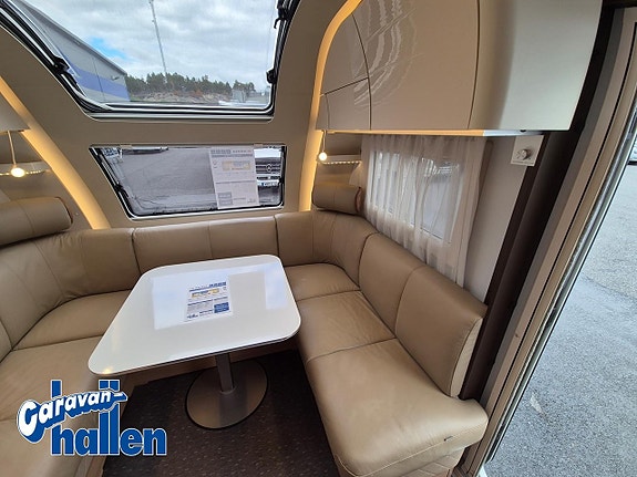 Adria Alpina 763 UK 13 of 27