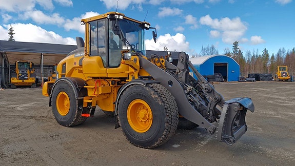 Volvo L60h Fullutrustad, Skevfäste