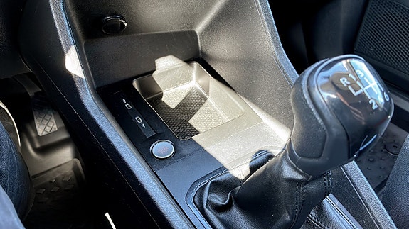 Volkswagen Caddy 14 of 16
