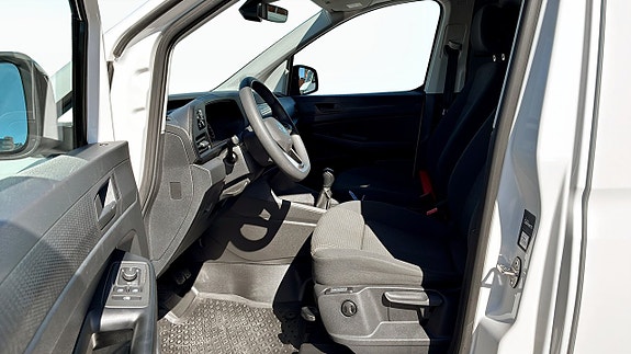 Volkswagen Caddy 11 of 16