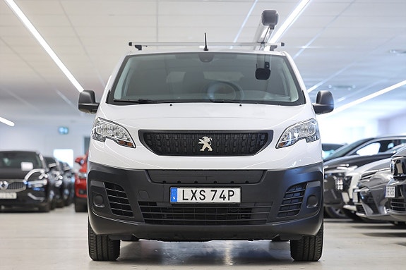 Peugeot e-Expert 6 of 16