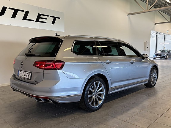 Volkswagen Passat 4 of 5