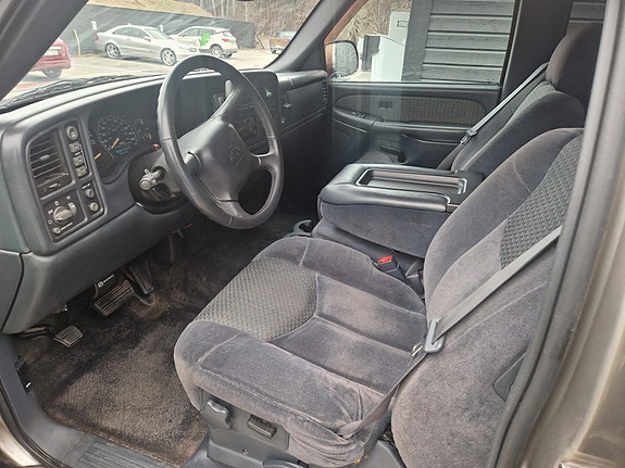 Chevrolet Avalanche 5 of 5