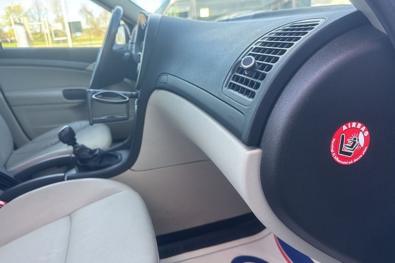 Saab 9-3 18 of 21