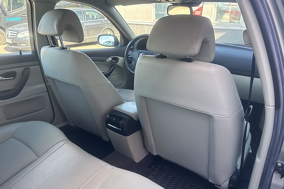 Saab 9-3 12 of 21
