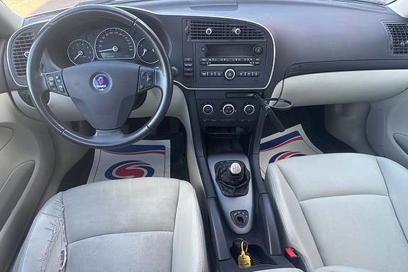 Saab 9-3 8 of 21