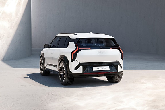 Kia EV3 2 of 4