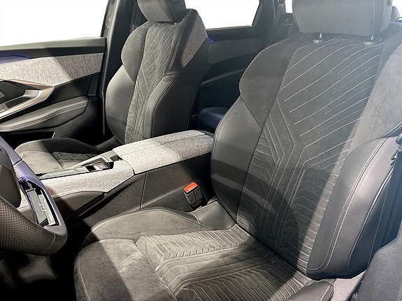Peugeot 5008 7 of 15