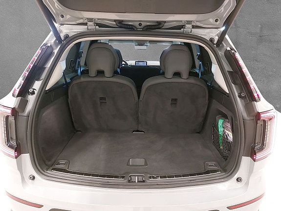 Volvo EX90 7 of 7