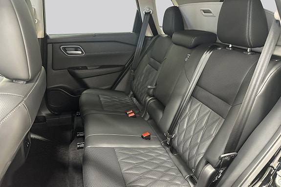 Nissan e-4ORCE 9 of 20