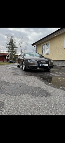 Audi A5 2 of 5