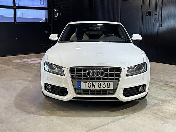 Audi S5 2 of 5
